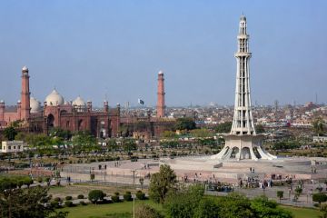 lahore crown employment female cook